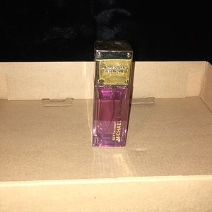 Michael Kors Sexy Blossom